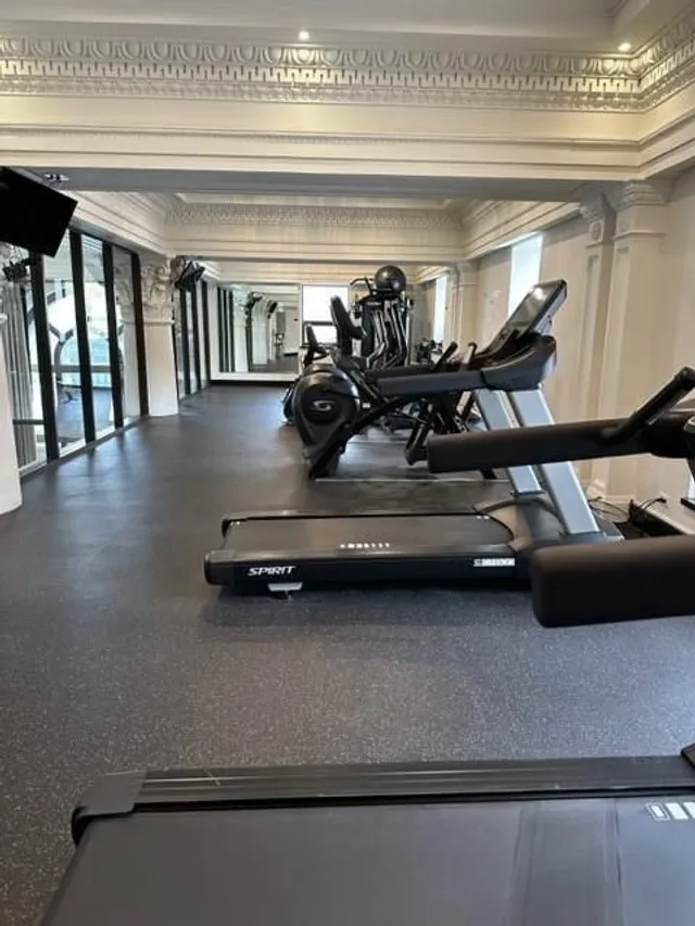 Additional image 36 of 112 KING St Unit 1109