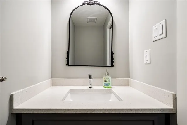 Additional image 32 of 219 KLEIN Cir