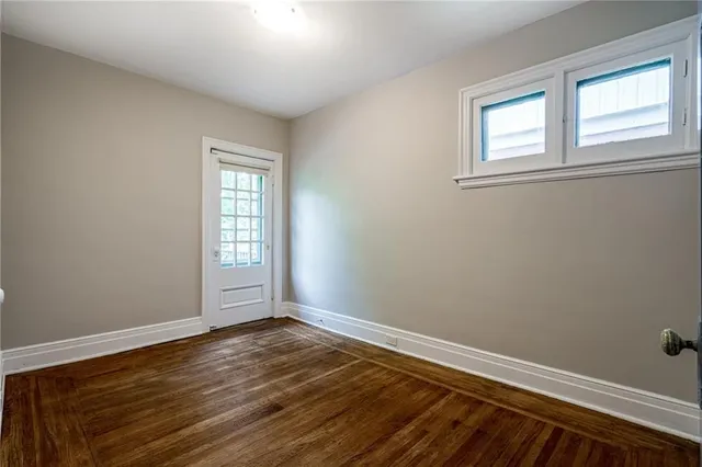 Additional image 29 of 90 BLAKE St