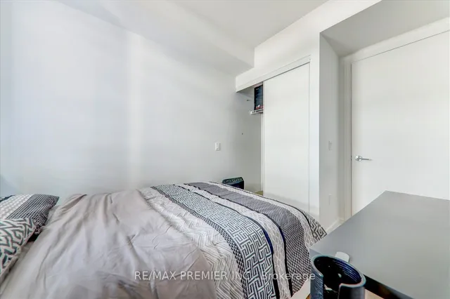 Additional image 25 of 1 Jarvis St Unit 624