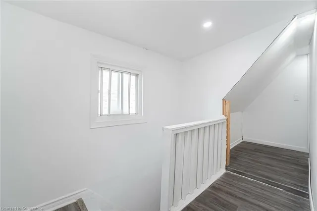 Additional image 29 of 683 Wilson St