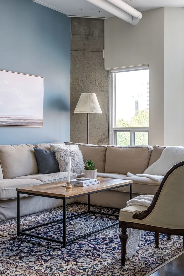 Additional image 25 of 66 Bay St Unit 612