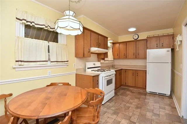 Additional image 14 of 350 FENNELL Ave