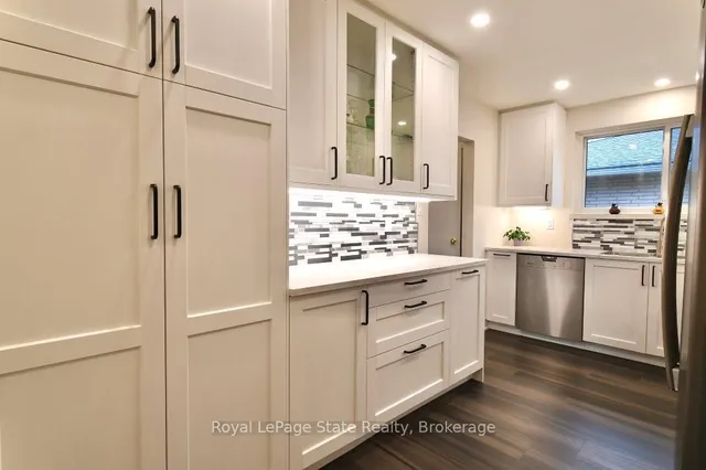 Additional image 14 of 290 Carson Dr