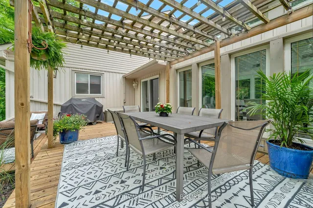 Additional image 8 of 3976 POWERLINE Rd