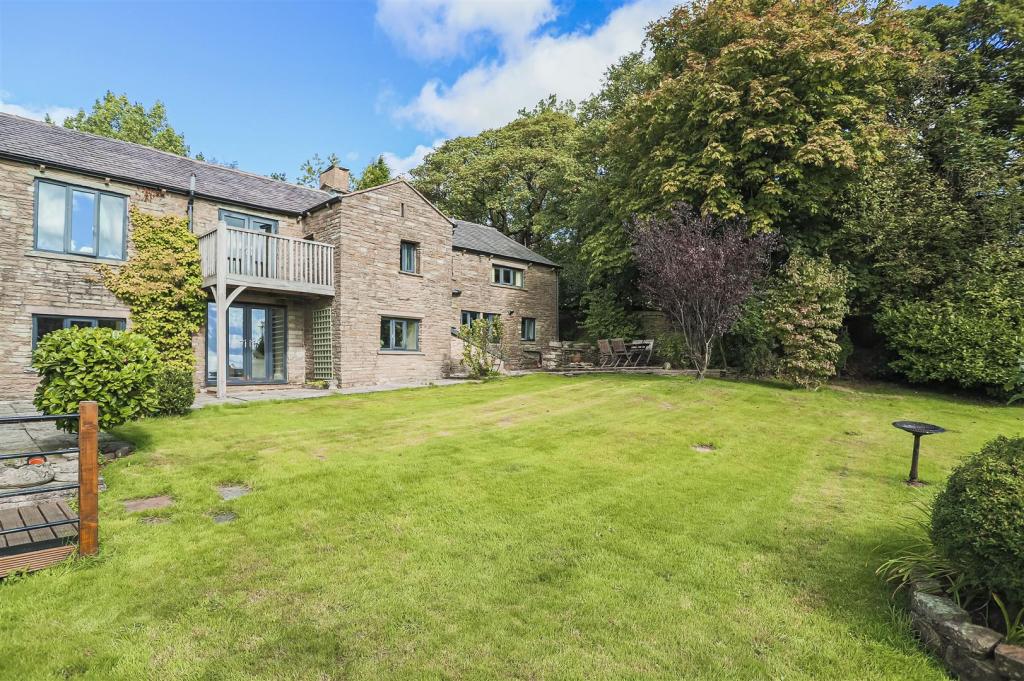 Additional image 61 of Hurst Lane, Rossendale