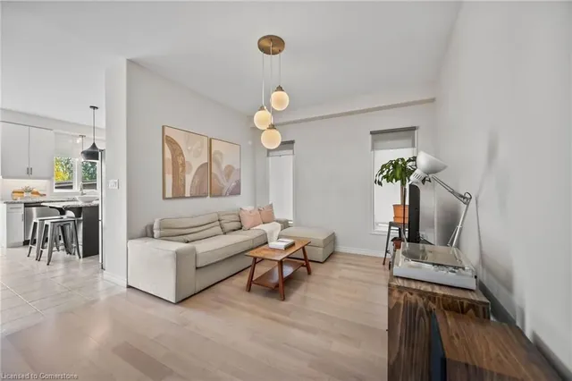 Additional image 22 of 8 Thornbury Court Crt