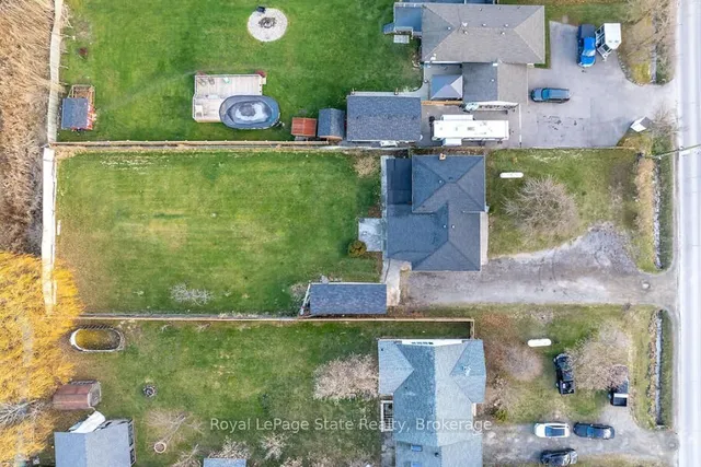 Additional image 19 of 749 Mud St