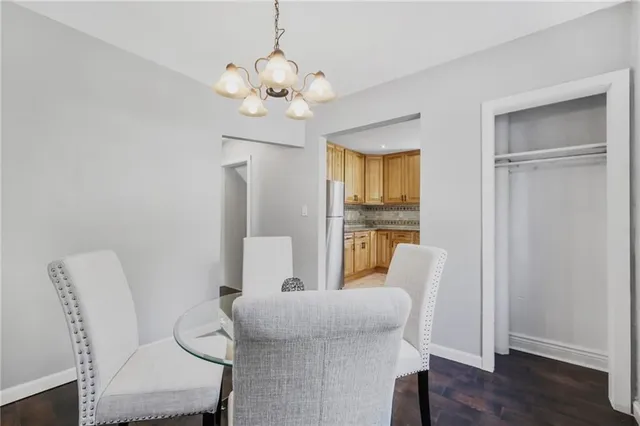 Additional image 18 of 149 WEIR St