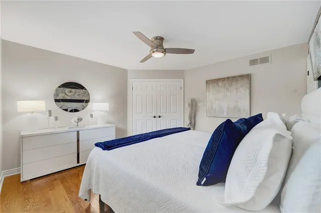 Additional image 30 of 524 CALDER St