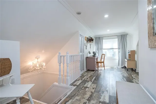 Additional image 33 of 78 GAGE Ave