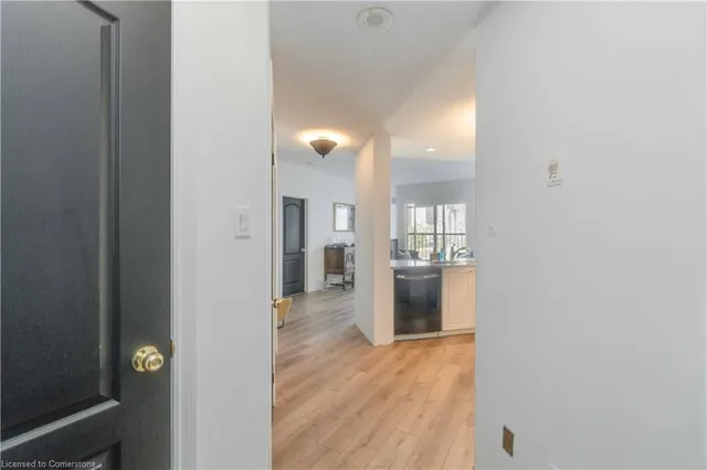 Additional image 5 of 135 James St Unit 315