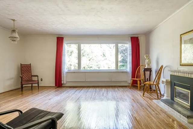 Additional image 8 of 104 HOSTEIN Dr