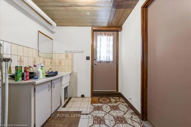 Additional image 26 of 103 Leggett Cres