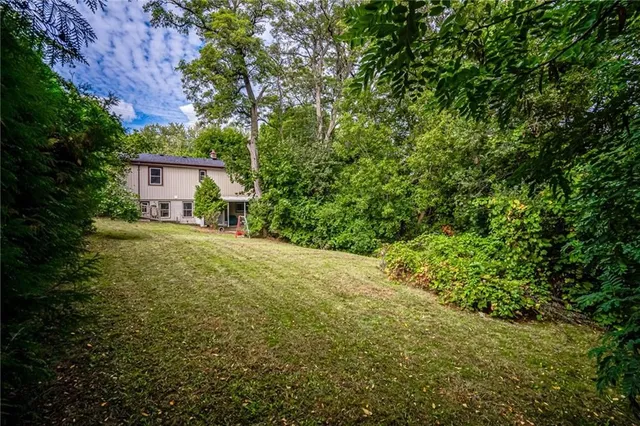 Additional image 46 of 170 LAKE Ave