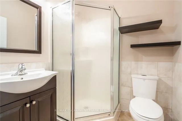 Additional image 18 of 50 Grovetree Tr