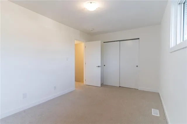 Additional image 13 of 78 WOODMAN Dr