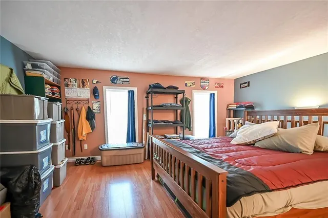 Additional image 23 of 129 LYNDEN Rd