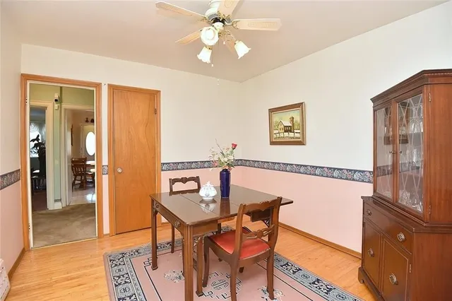 Additional image 11 of 217 GRANT Ave