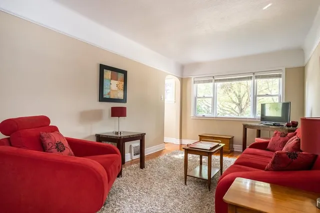 Additional image 4 of 34 NORWOOD Rd