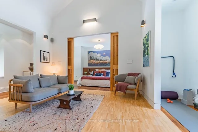 Additional image 21 of 1 SPRINGHILL St