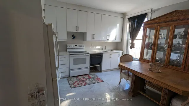 Additional image 19 of 24 Cheever St