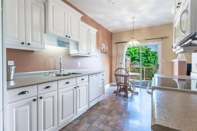 Additional image 7 of 102 NORTHERNBREEZE St