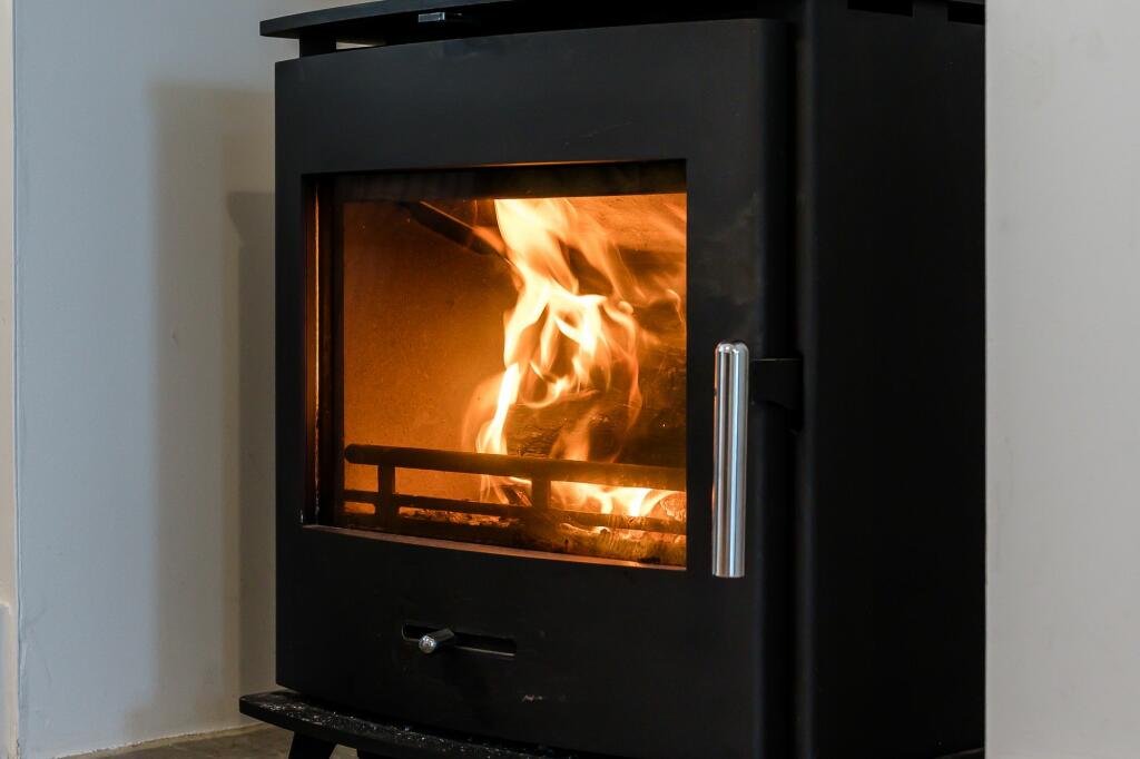 Additional image 7 of Modern 4-Bed Countryside Home with Gardens, Driveway & Garage – Available Now!