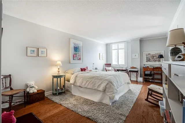 Additional image 38 of 150 WILSON St Unit PH2