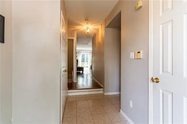 Additional image 7 of 16 NEWELL Crt