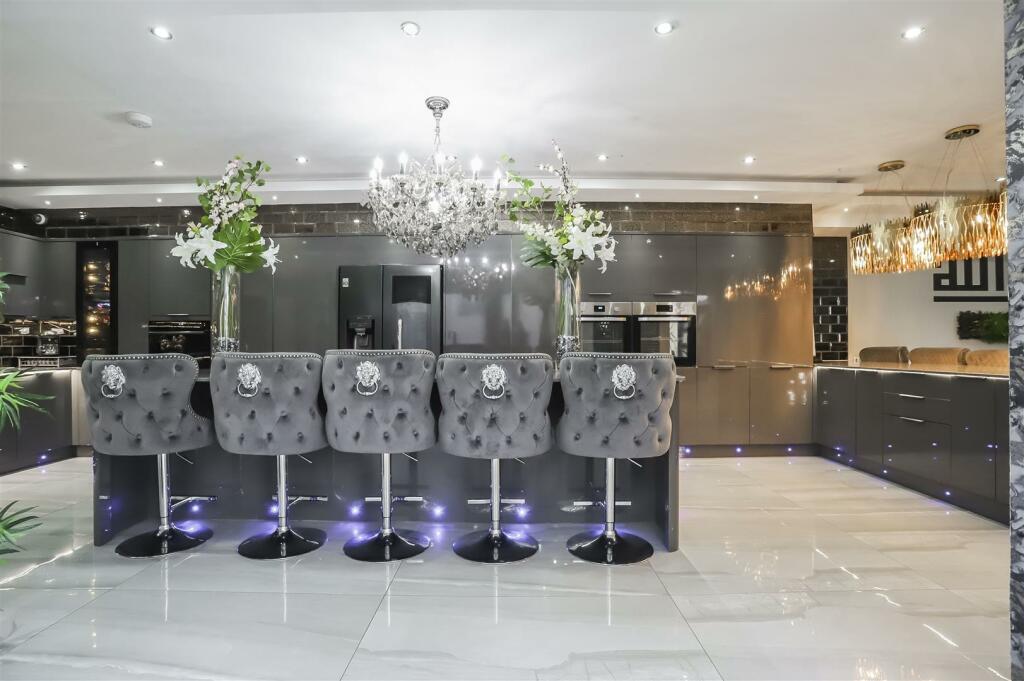 Additional image 25 of Manchester Road, Accrington