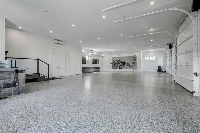 Additional image 40 of 1272 Fiddlers Green Rd