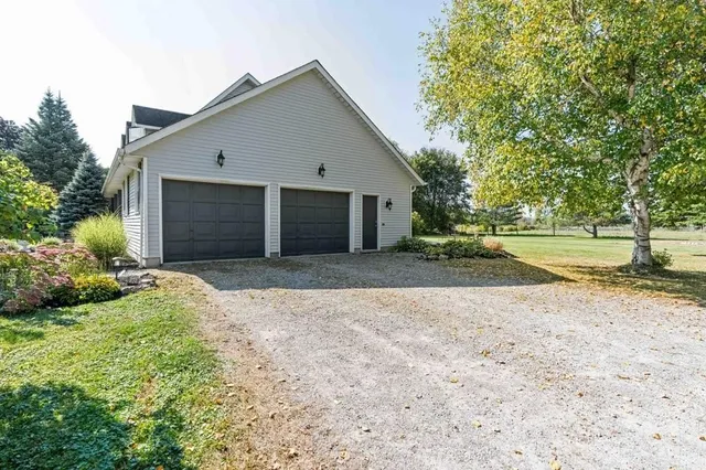 Additional image 37 of 851 WESTOVER Rd