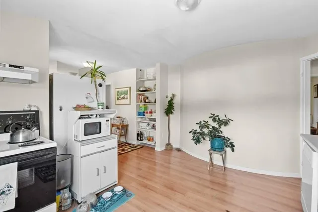 Additional image 16 of 1258 6 Hwy