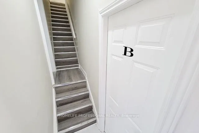 Additional image 29 of 300 Balmoral Ave