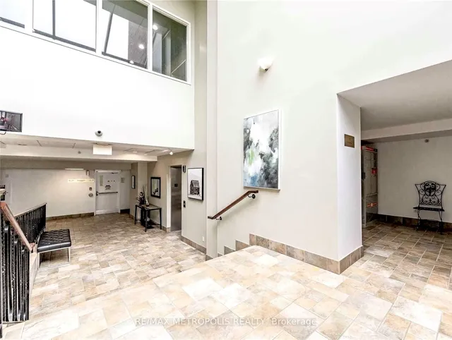 Additional image 21 of 262 Dundas St Unit 210