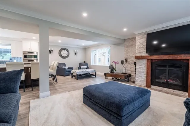 Additional image 5 of 16 NOBLE KIRK Dr