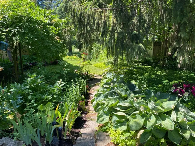 Additional image 32 of 340 Dundas St