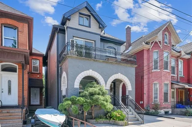 Additional image 32 of 146 Catharine St