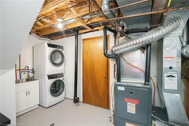 Additional image 39 of 76 Pinewarbler Dr