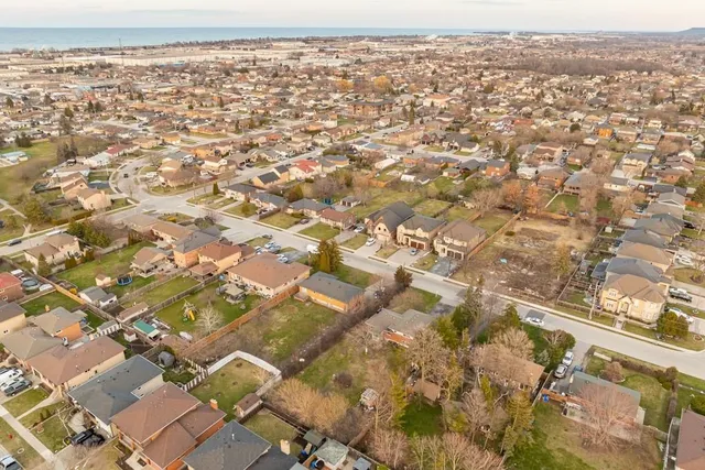 Additional image 45 of 63 DEERHURST Rd