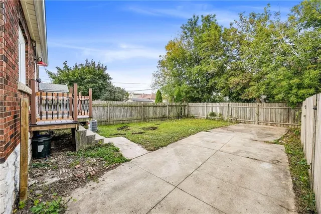 Additional image 35 of 149 WEIR St