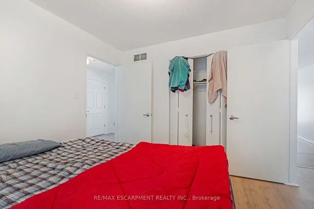 Additional image 8 of 3385 Binbrook Rd