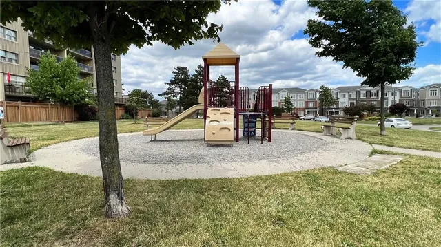 Additional image 3 of 15 ALBRIGHT Rd Unit 1002