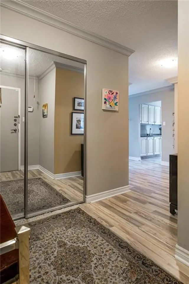 Additional image 4 of 75 QUEEN St Unit 507