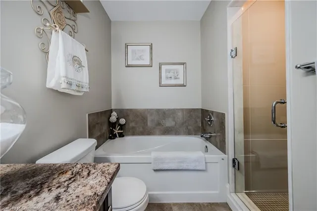 Additional image 25 of 47 Whistler St