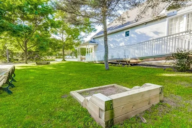 Additional image 45 of 192 SILVERBIRCH Blvd