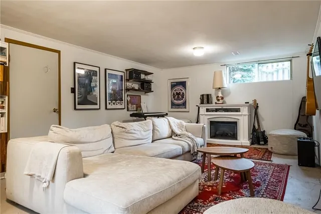 Additional image 33 of 135 WEST 34TH St