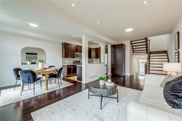 Additional image 14 of 105 HIGHGATE Dr