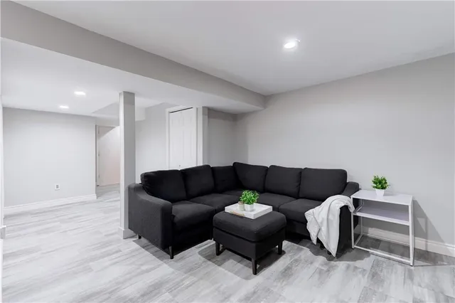 Additional image 30 of 386 HIGHLAND Rd Unit 31